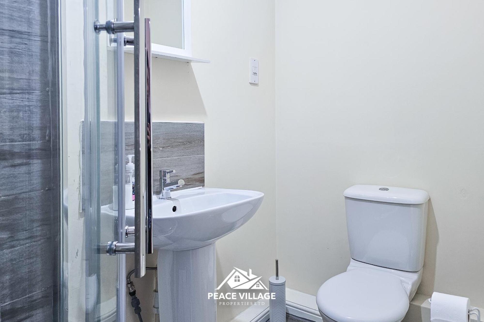 Ashton Co-Living - Private Room Self-Cater Manchester Exterior foto